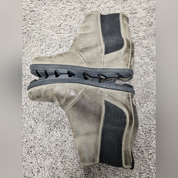 SOREL Joan of Arctic Wedge II Chelsea Boot, Size 10, Gray - Picture 2 of 8